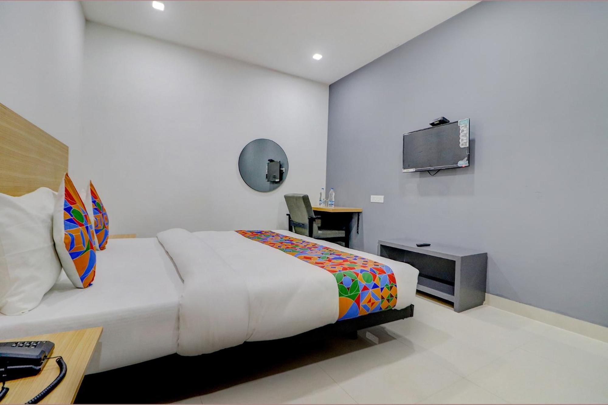Fabhotel Premium Kashi バラナシ エクステリア 写真