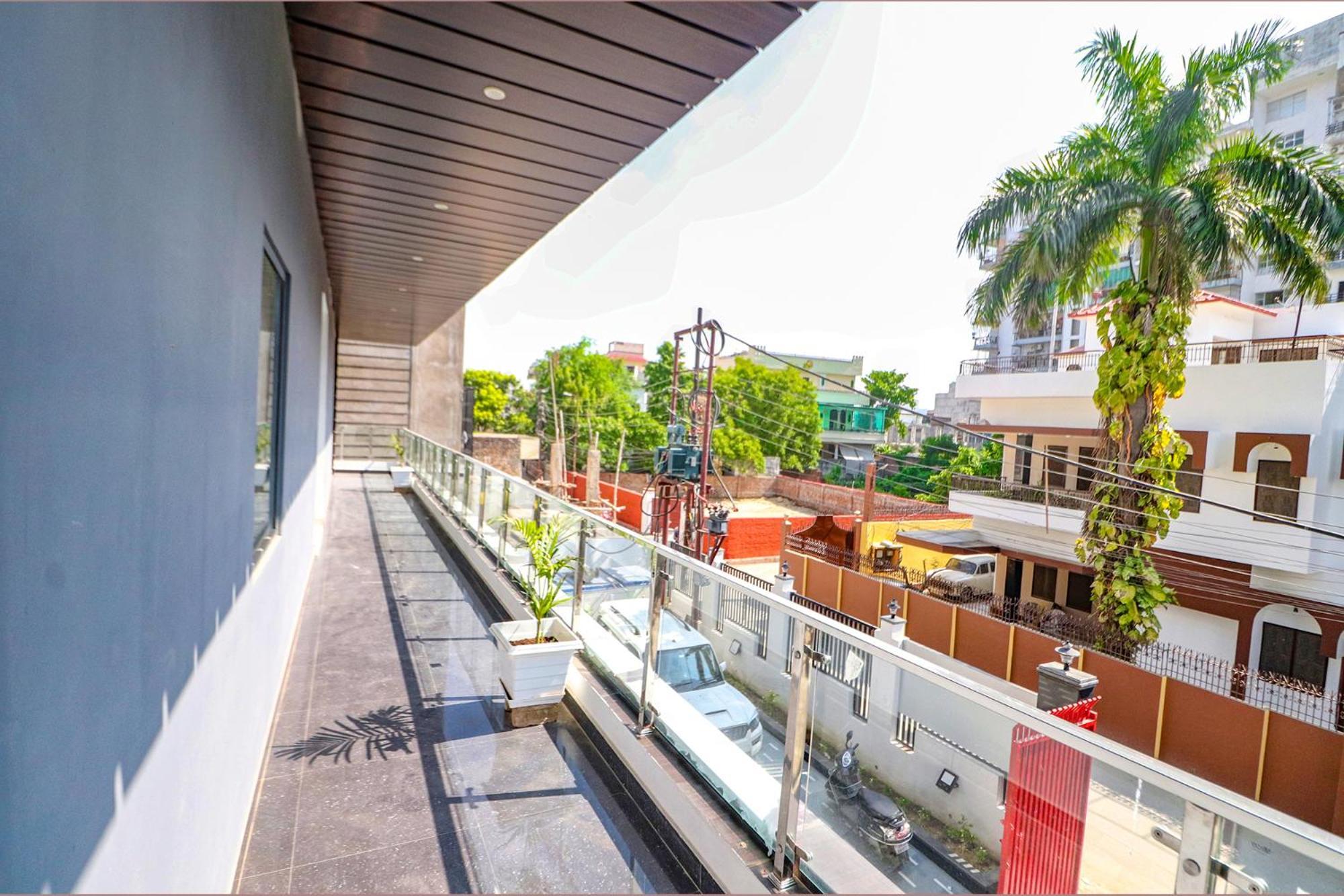 Fabhotel Premium Kashi バラナシ エクステリア 写真