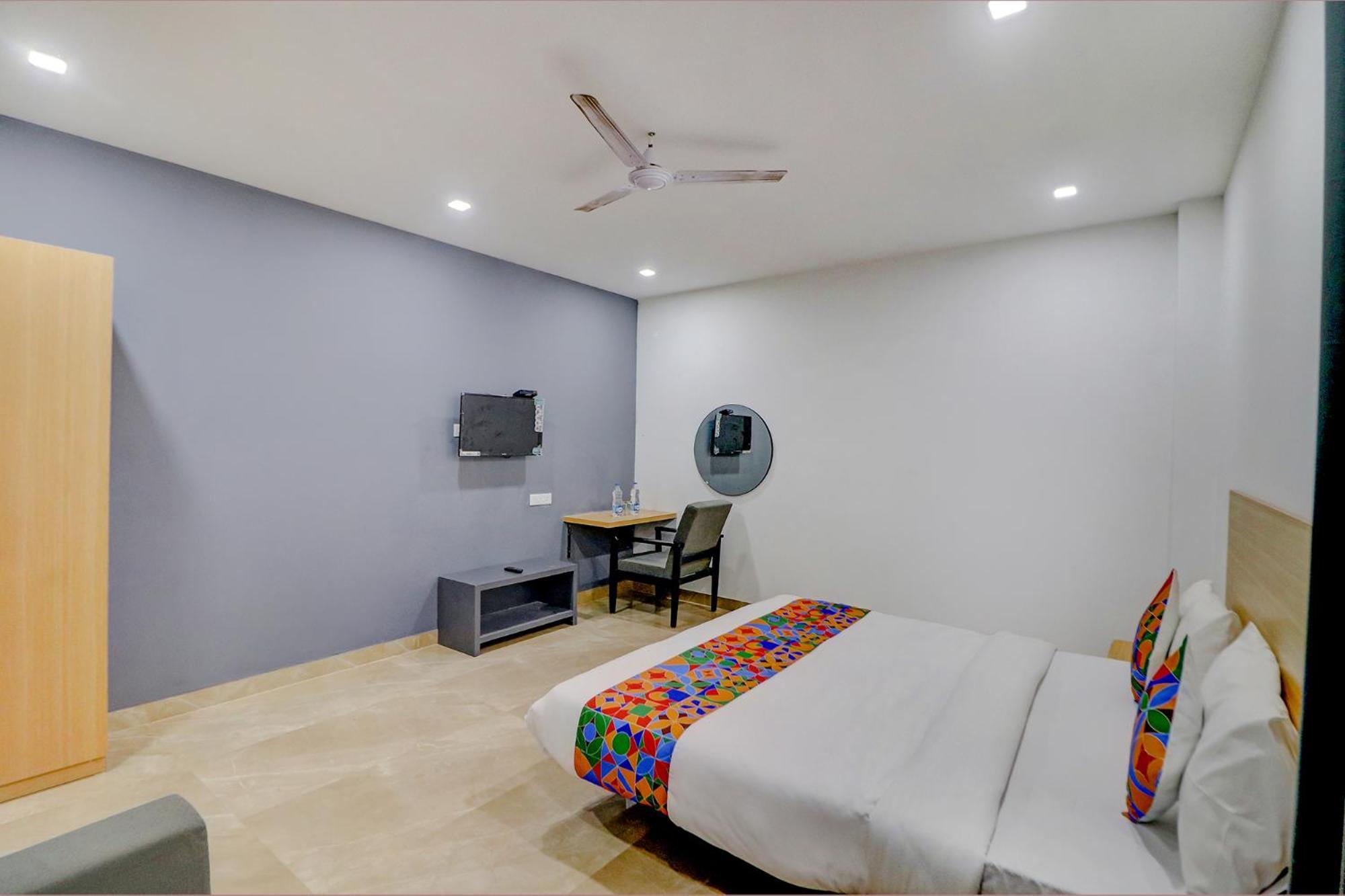 Fabhotel Premium Kashi バラナシ エクステリア 写真